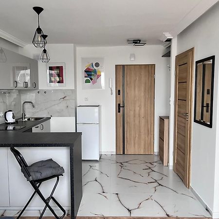 Ohmyhome-Ogrod Saski Варшава Экстерьер фото
